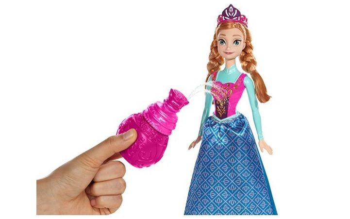 ¡Chollo! Muñeca Frozen Anna Color Mágico por 11,97€ (58% descuento)