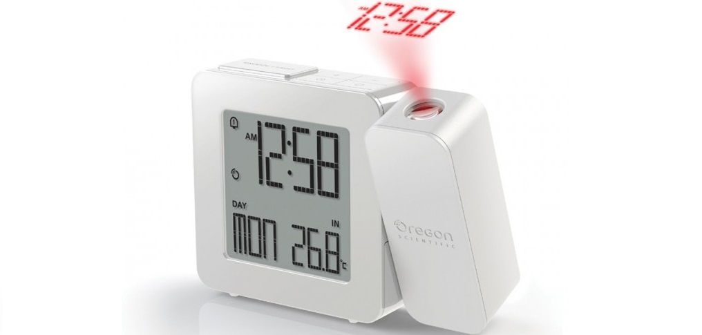¡Chollo! Reloj proyector Oregon Scientific RM-338-P por sólo 14,38€ (antes 24,90€)