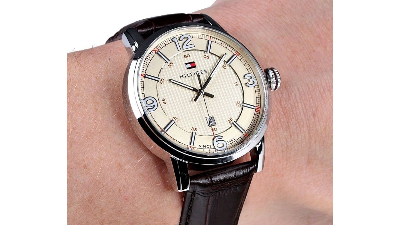 ¡Chollo! Reloj analógico para hombre Tommy Hilfiger por sólo 65,58€ (PVP 130€)