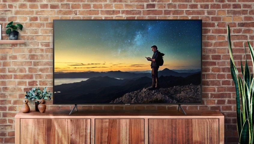 ¡Chollazo! Samsung UE55TU7172 55" 4K Crystal UltraHD Smart TV LED por sólo 369€