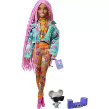 Barbie Extra Muñeca articulada con trenzas rosas y ropa de flores