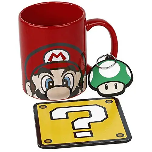 Caja Regalo Mario: taza, llavero y portavasos.