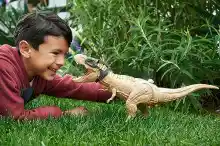 Jurassic World T-Rex Caza y mastica Dinosaurio de juguete con sonidos