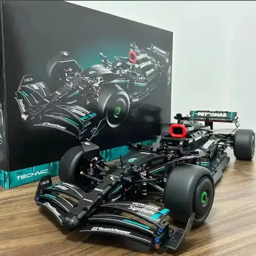 Mercedes-AMG F1 W14 E Performance - Bloques de construcción de 1642 piezas - escala 1:8