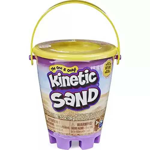 Mini cubo con arena efecto mojado Kinetic Sand